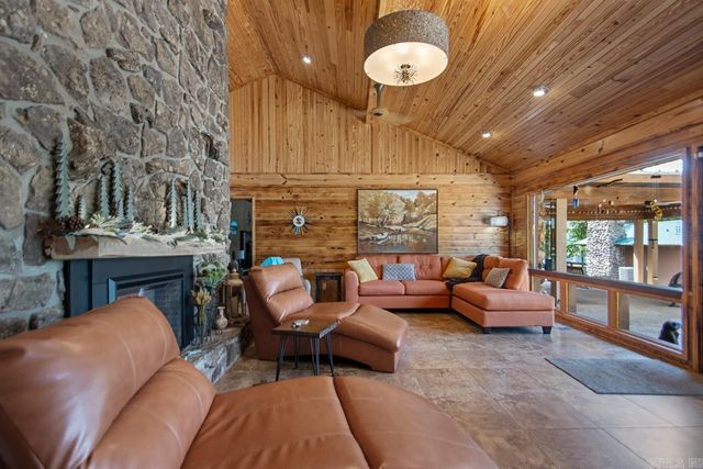 10 Henry Lane, Perryville, AR 72126