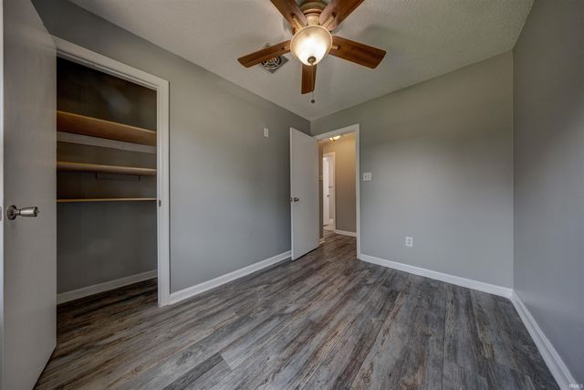 1817 Broadmoor Avenue, Evansville, IN 47714