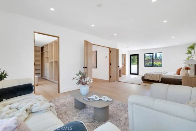 5700 Fairhaven, Woodland Hills, CA 91367