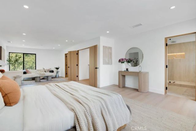 5700 Fairhaven, Woodland Hills, CA 91367