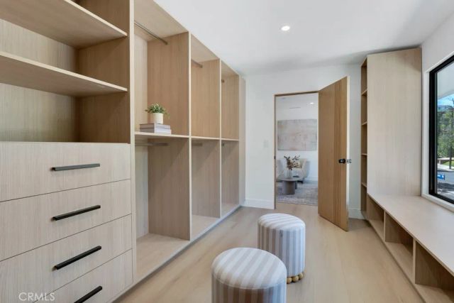 5700 Fairhaven, Woodland Hills, CA 91367