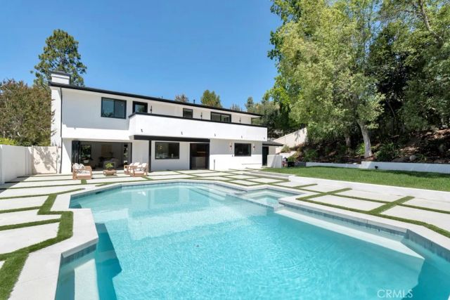 5700 Fairhaven, Woodland Hills, CA 91367