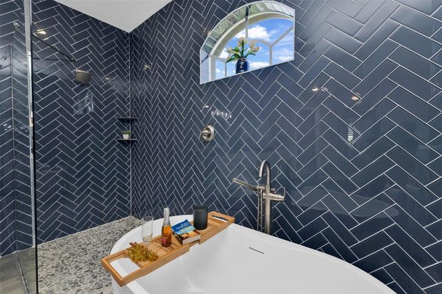 360 CAPRI ISLES COURT, Punta Gorda, FL 33950