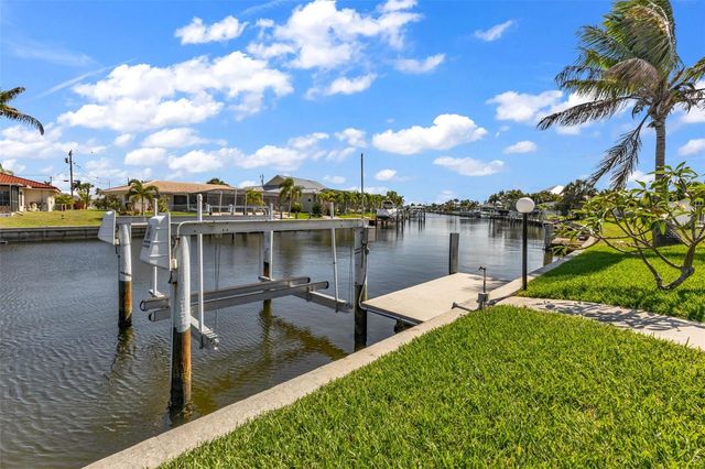 360 CAPRI ISLES COURT, Punta Gorda, FL 33950