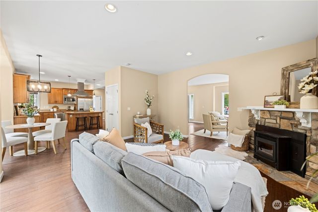 6114 97th Drive NE, Lake Stevens, WA 98258