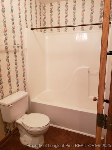 3813 Harden Road, Hope Mills, NC 28348