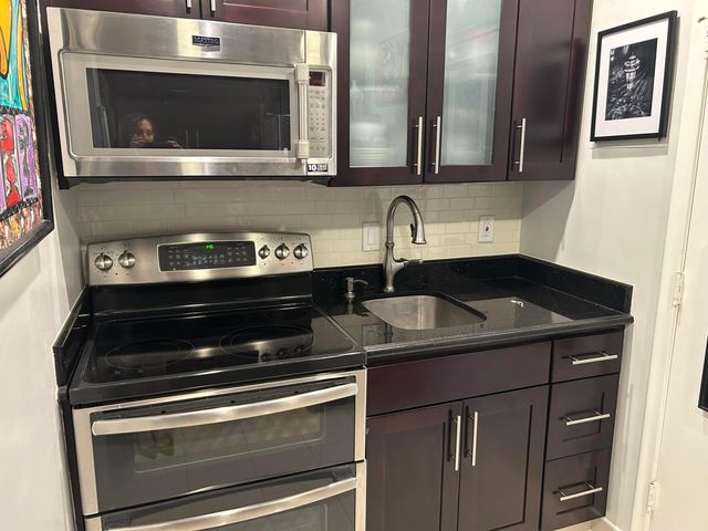 6263 NE 19th Avenue 1024, Fort Lauderdale, FL 33308