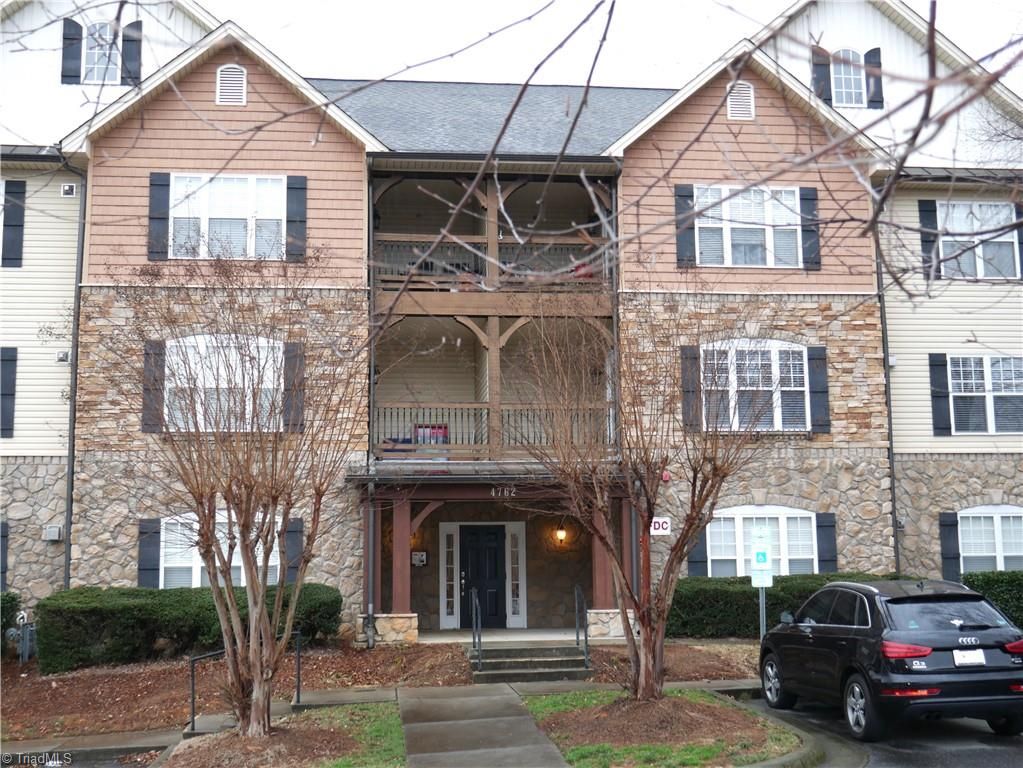 4762 Tatton Park Circle 2B, Winston-salem, NC 27103