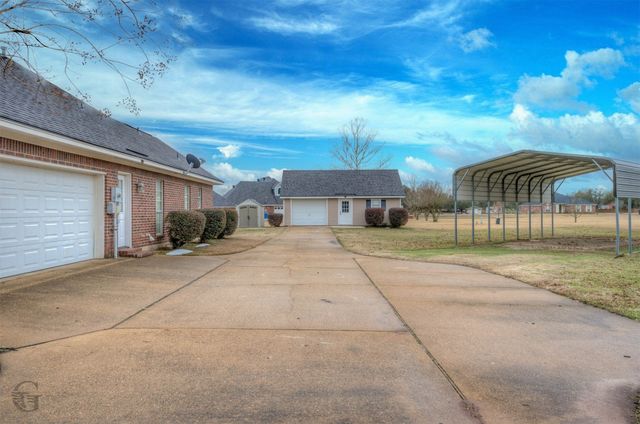 105 Dana Lane, Bossier City, LA 71111