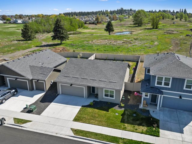 8113 S Safflower St, Cheney, WA 99004