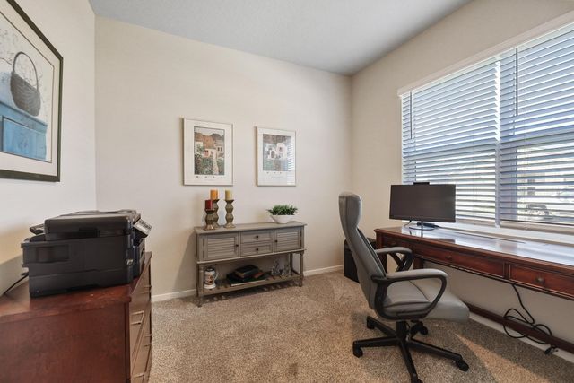 8113 S Safflower St, Cheney, WA 99004