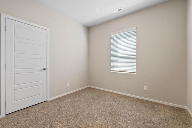8113 S Safflower St, Cheney, WA 99004