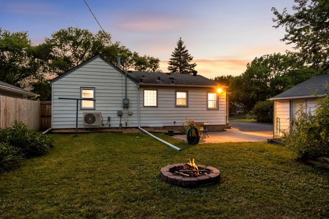 4724 Nevada Avenue N, Crystal, MN 55428