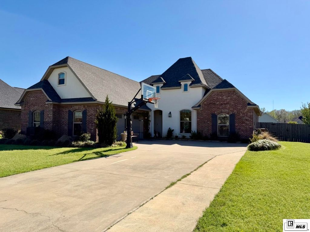 217 MEDALIST STREET, Monroe, LA 71203