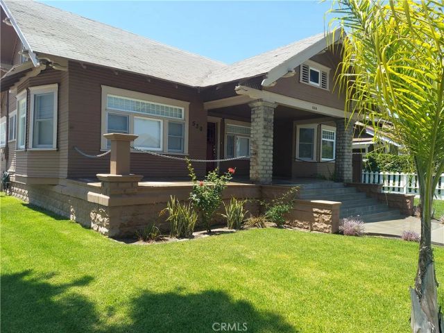 530 S Broadway, Santa Ana, CA 92701