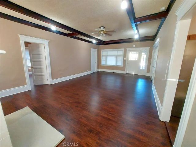 530 S Broadway, Santa Ana, CA 92701