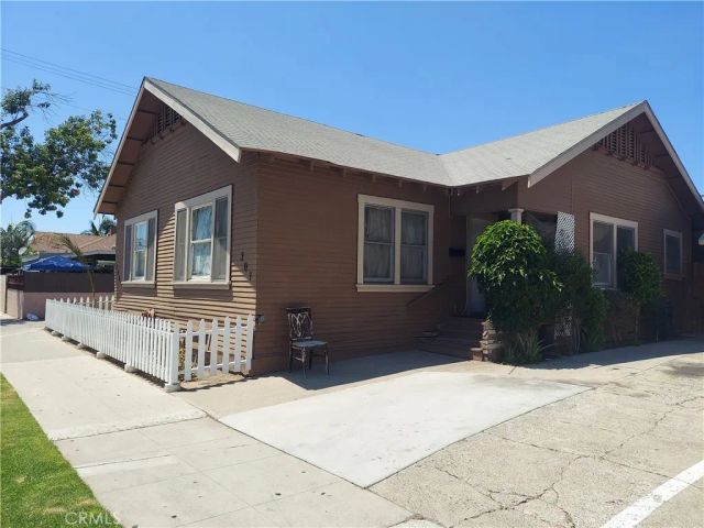 530 S Broadway, Santa Ana, CA 92701
