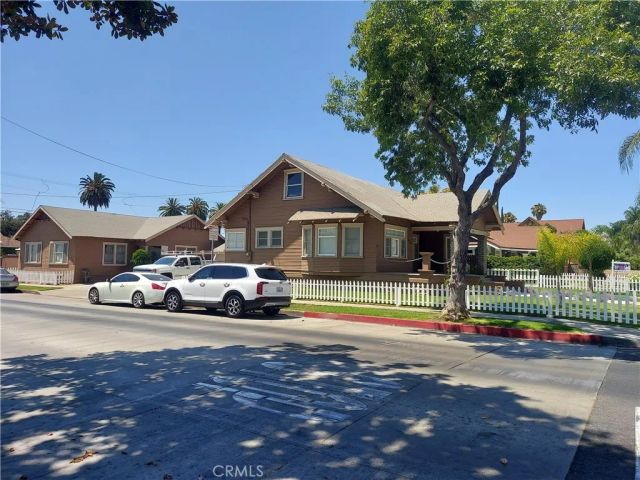 530 S Broadway, Santa Ana, CA 92701