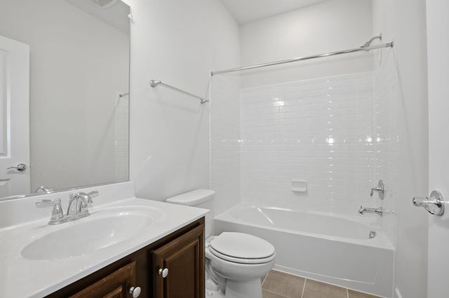 13367 LAUNDERS ST, Herndon, VA 20171