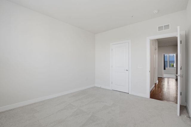 13367 LAUNDERS ST, Herndon, VA 20171