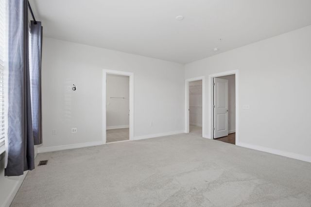 13367 LAUNDERS ST, Herndon, VA 20171