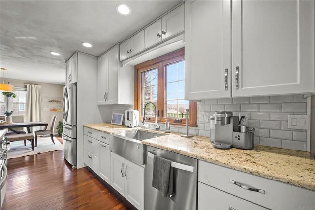 1026 Carriage Lane, Cedar Falls, IA 50613