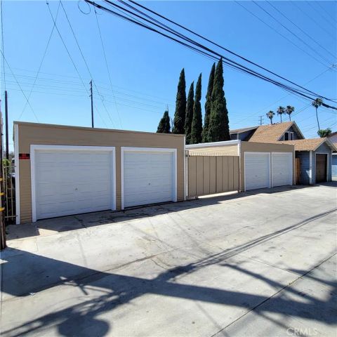 1030 Daisy, Long Beach, CA 90813