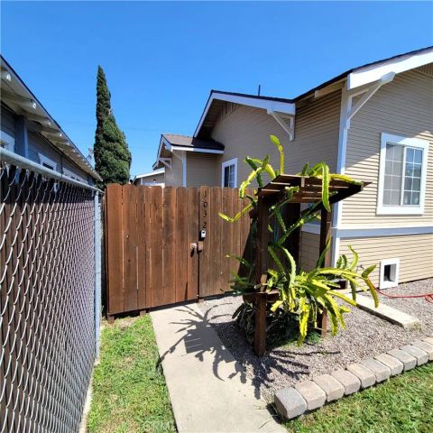 1030 Daisy, Long Beach, CA 90813