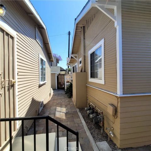 1030 Daisy, Long Beach, CA 90813