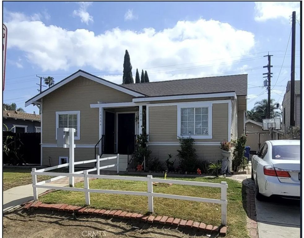 1030 Daisy, Long Beach, CA 90813