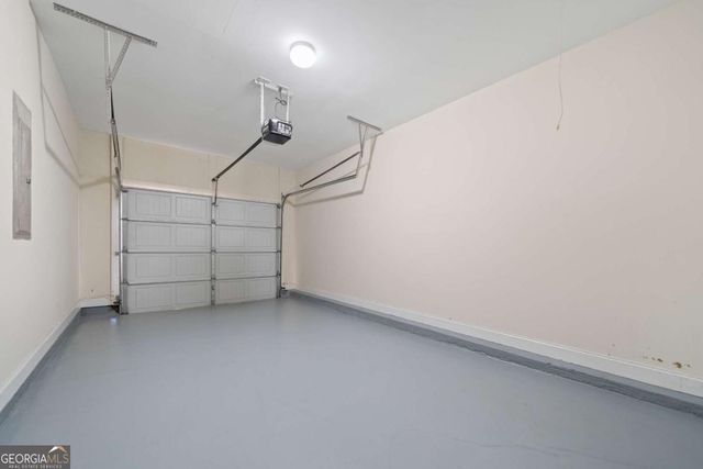 157 Oakwood Drive NW, Milledgeville, GA 31061