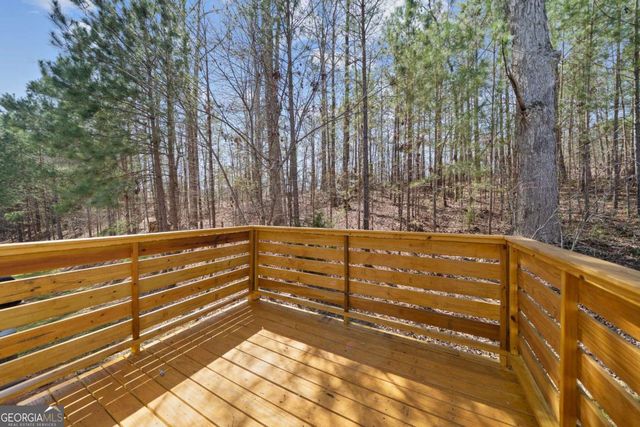 157 Oakwood Drive NW, Milledgeville, GA 31061