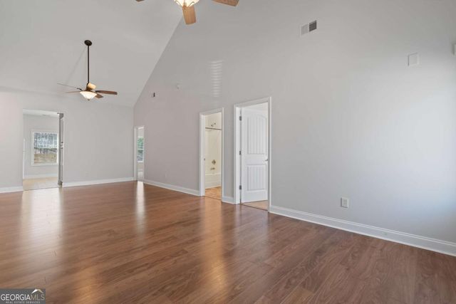 157 Oakwood Drive NW, Milledgeville, GA 31061