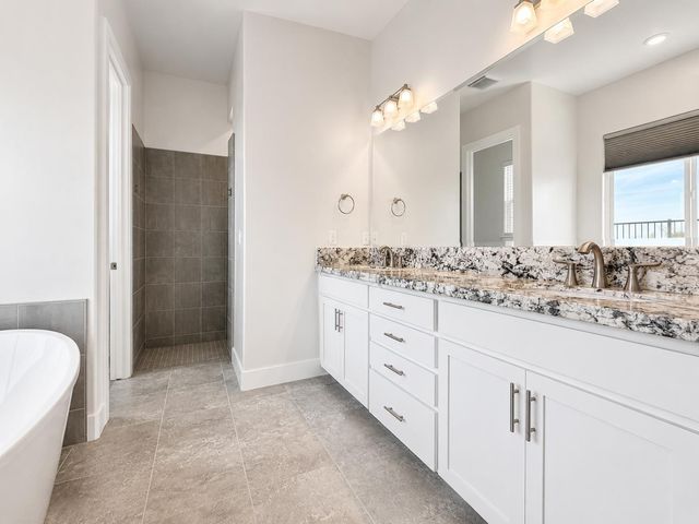 1233 Buck Ridge Ct, Rocklin, CA 95765
