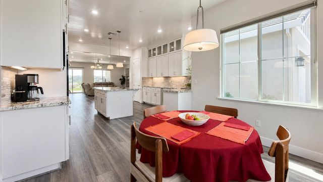 1233 Buck Ridge Ct, Rocklin, CA 95765