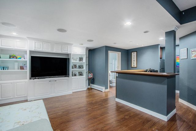 7839 Clydesdale Avenue, Kalamazoo, MI 49009