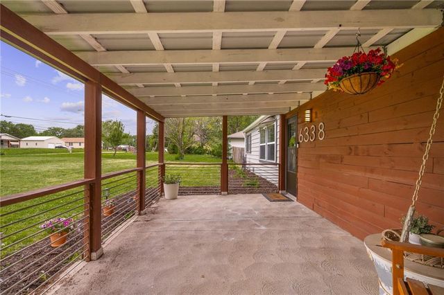 6338 Oak Grove Road, Kansas City, KS 66106