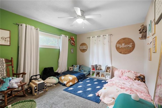 6338 Oak Grove Road, Kansas City, KS 66106