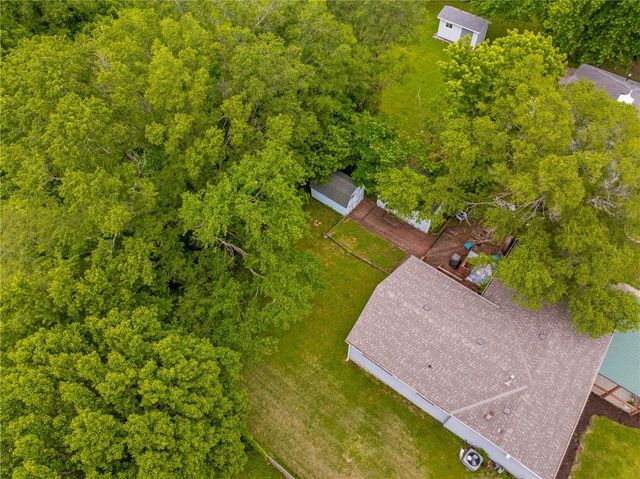 6338 Oak Grove Road, Kansas City, KS 66106