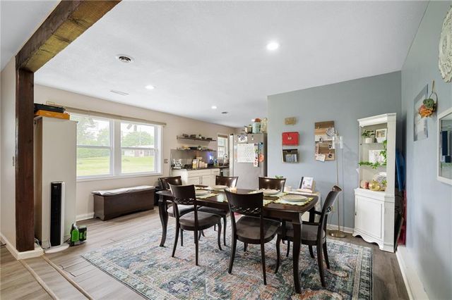 6338 Oak Grove Road, Kansas City, KS 66106
