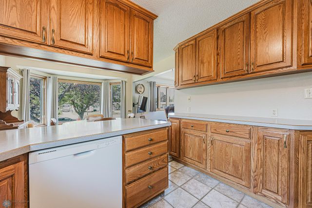 1216 17th Street N, Moorhead, MN 56560