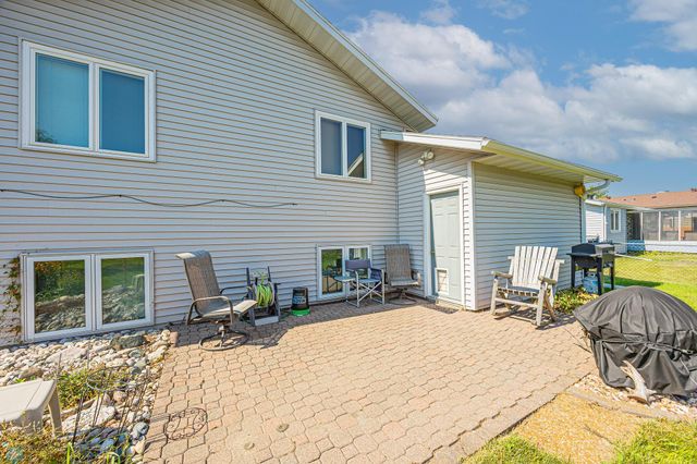 1216 17th Street N, Moorhead, MN 56560