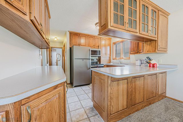 1216 17th Street N, Moorhead, MN 56560