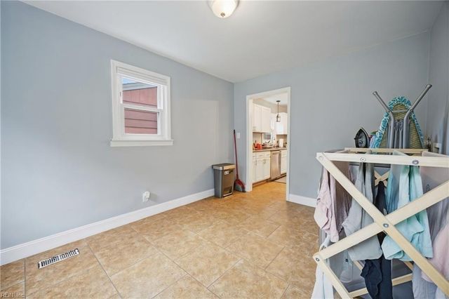 8228 Chesapeake BLVD, Norfolk, VA 23518