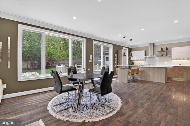 4 ORLEANS TER, Kensington, MD 20895