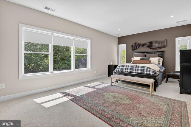 4 ORLEANS TER, Kensington, MD 20895