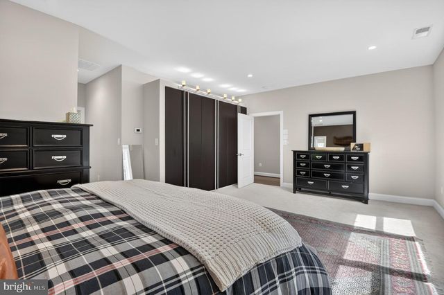 4 ORLEANS TER, Kensington, MD 20895