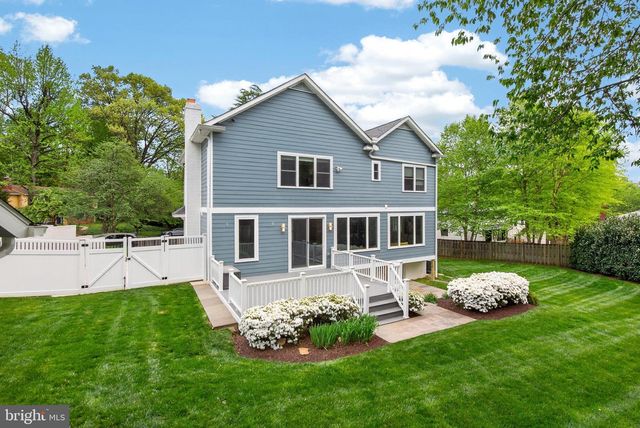 4 ORLEANS TER, Kensington, MD 20895