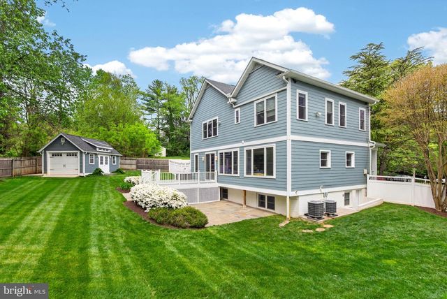 4 ORLEANS TER, Kensington, MD 20895