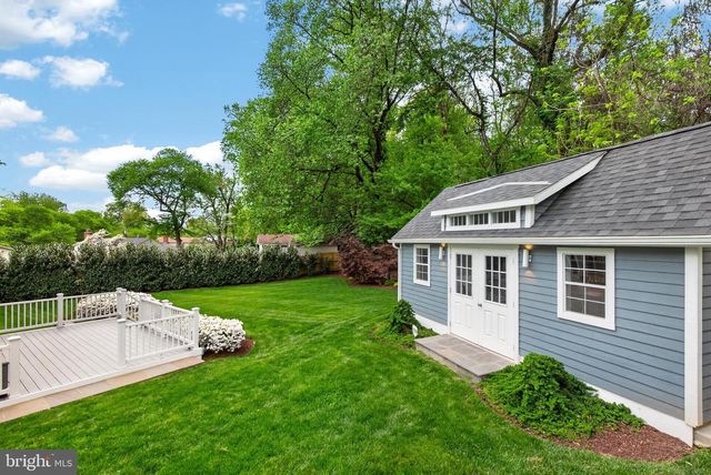 4 ORLEANS TER, Kensington, MD 20895
